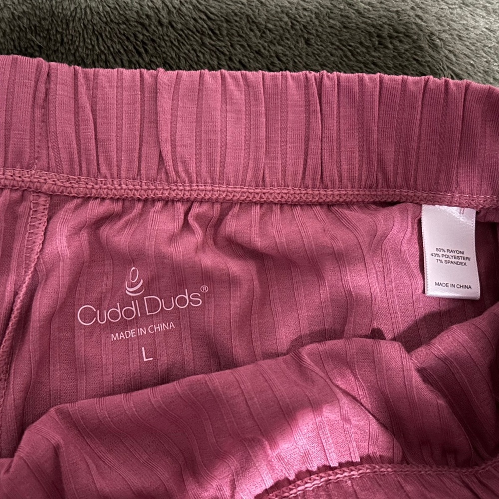 Cuddl Duds Wide Leg Ribbed Crop - Picture 5 of 5